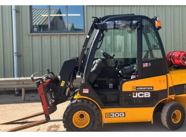 Stivuitor Telescopic JCB TLT 30G de vanzare